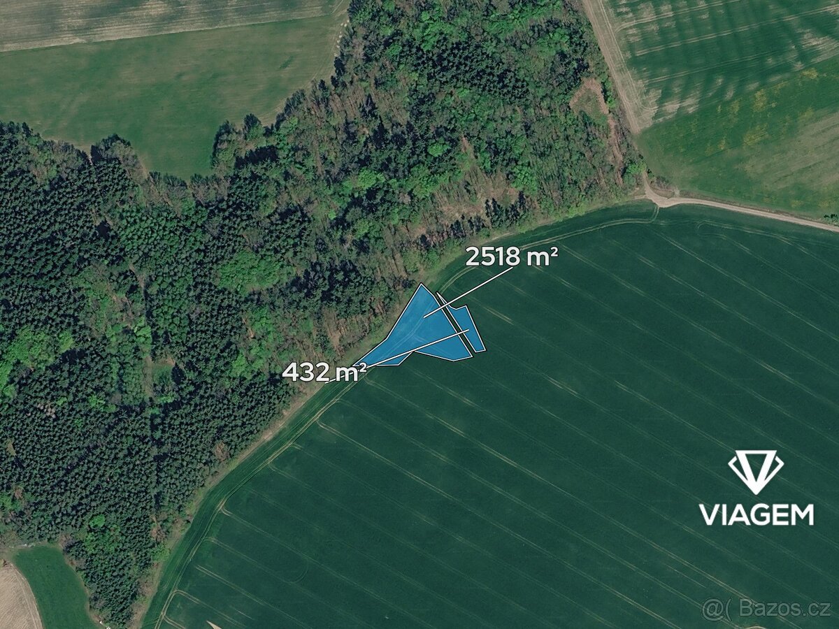 Pole 2 950 m²