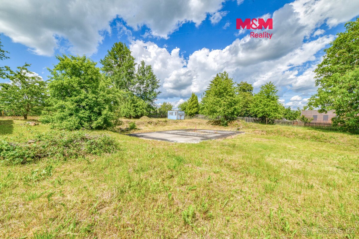 Prodej pozemku k bydlení, 1779 m², Chodová Planá