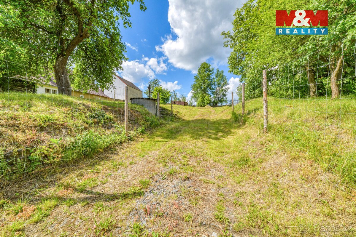 Prodej pozemku k bydlení, 1779 m², Chodová Planá