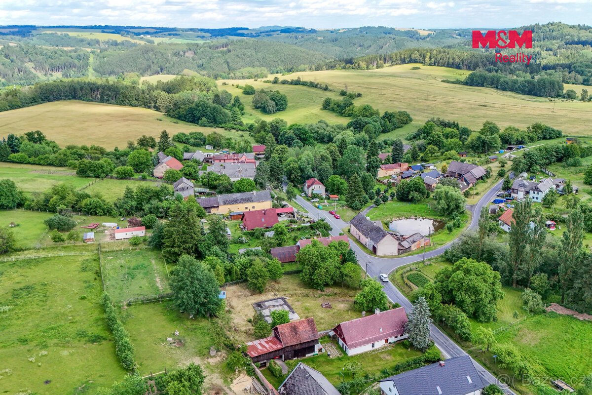 Prodej pozemku k bydlení, 1779 m², Chodová Planá