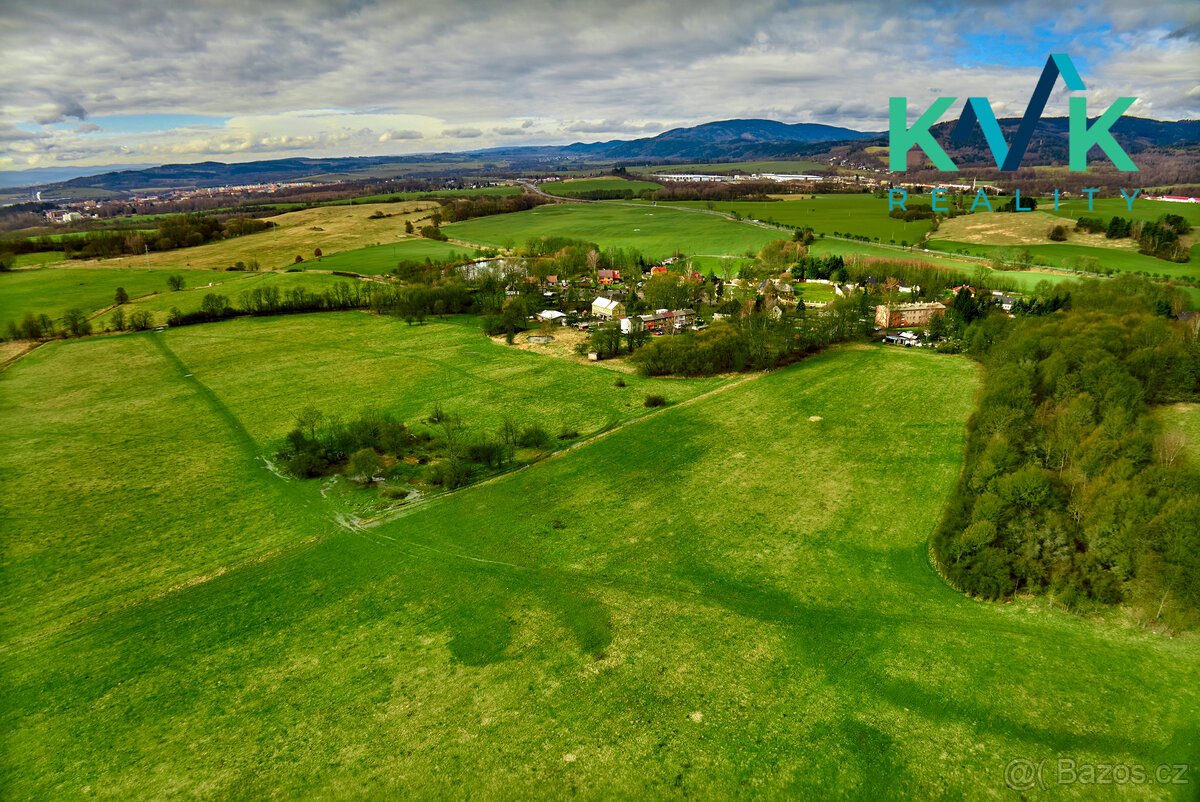 Pozemek o výměře 1.066 m2, určený pro výstavbu rodinného dom