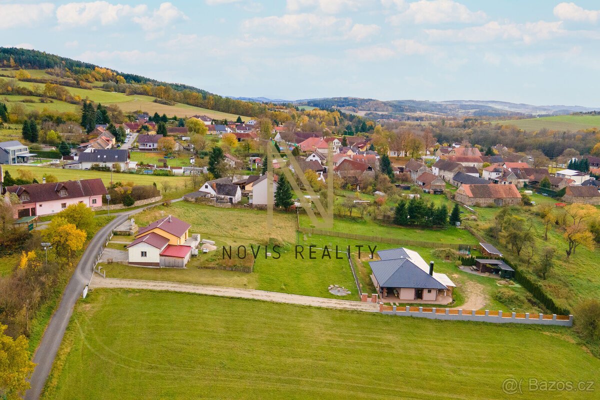 Prodej, pozemek k výstavbě, 698 m², Strunkovice nad Volyňkou