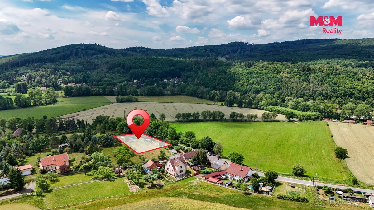 Prodej pozemku k bydlení, 1800 m², Předenice