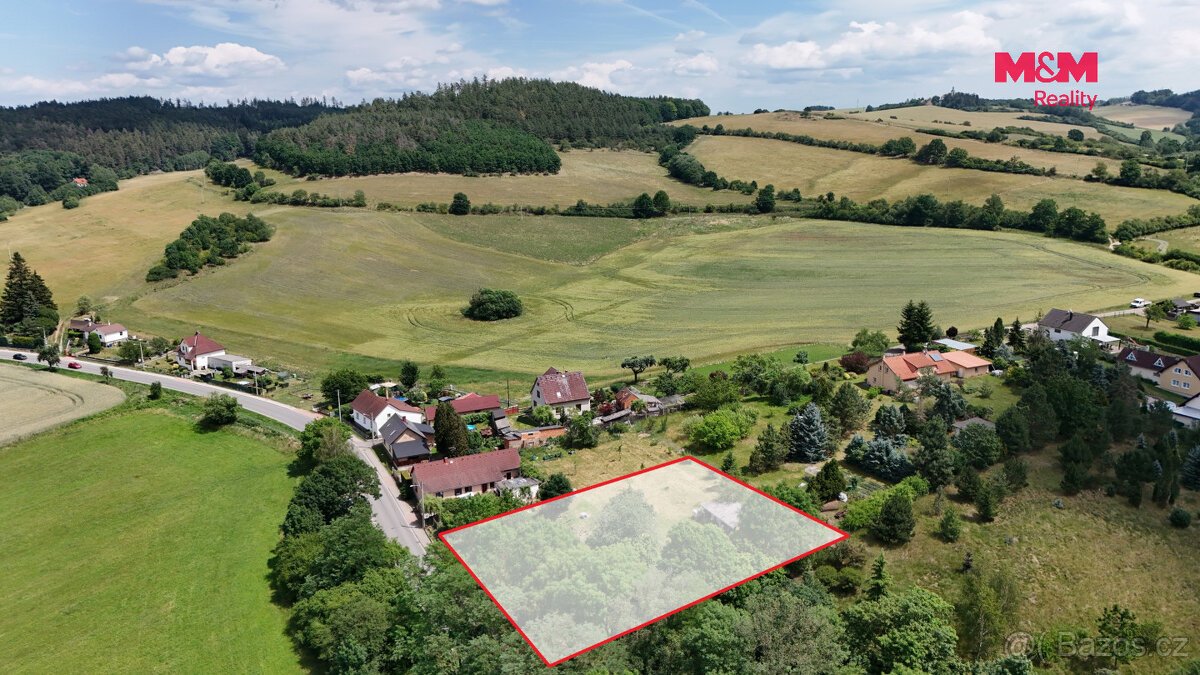 Prodej pozemku k bydlení, 1800 m², Předenice