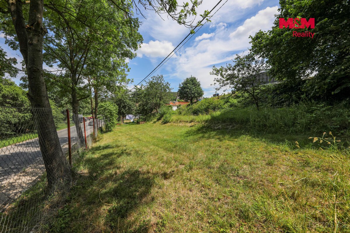 Prodej pozemku k bydlení, 1800 m², Předenice