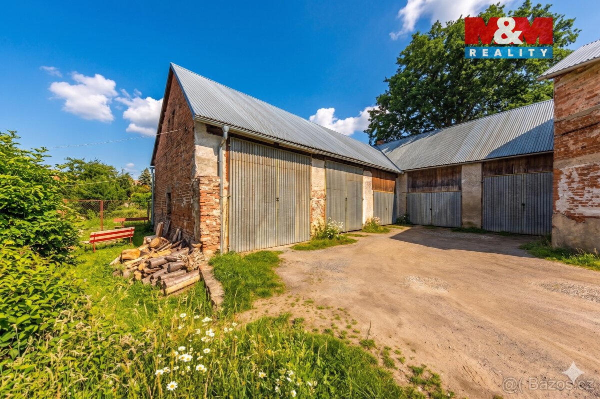 Prodej komerčního pozemku,1 795 m², Strakonice,ul.Havlíčkova