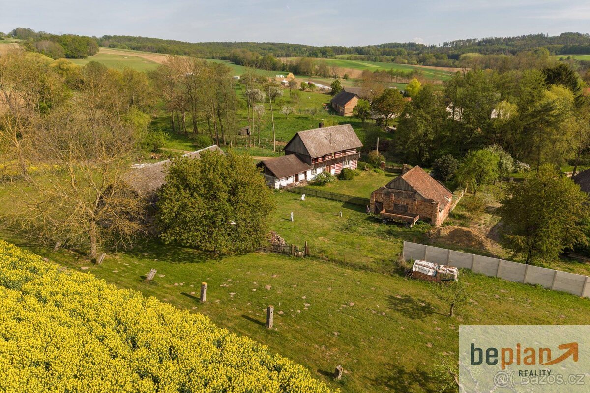 Prodej pozemku s výměrou přes 1000 m2, Spyšova-Sobotka,