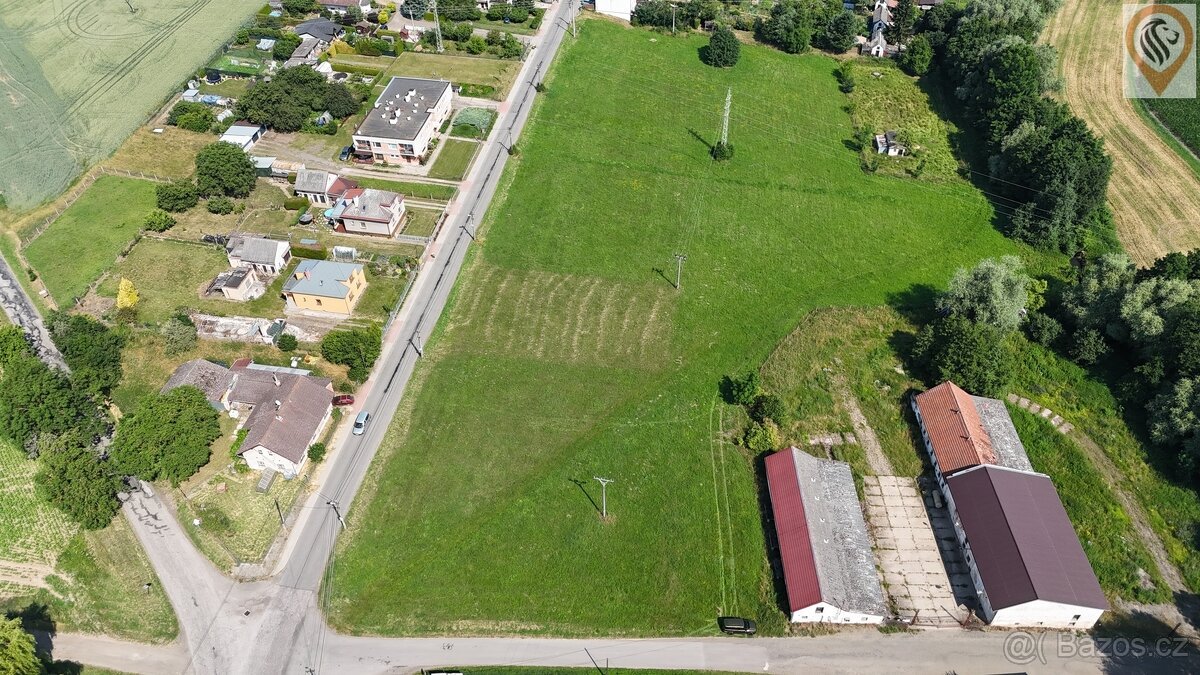 Stavební pozemek v klidné části Jičína – Robousy, 1 025 m²