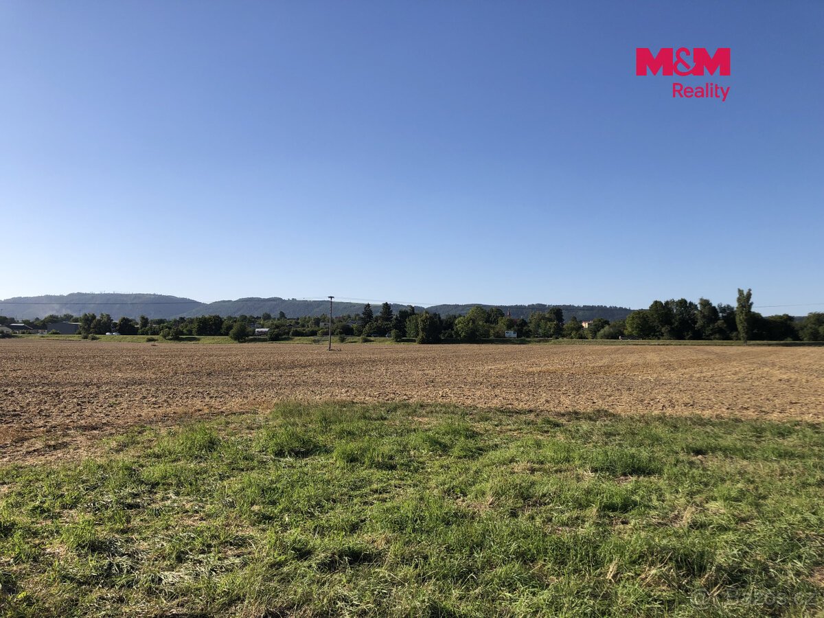 Prodej pole, 1575 m², Hranice