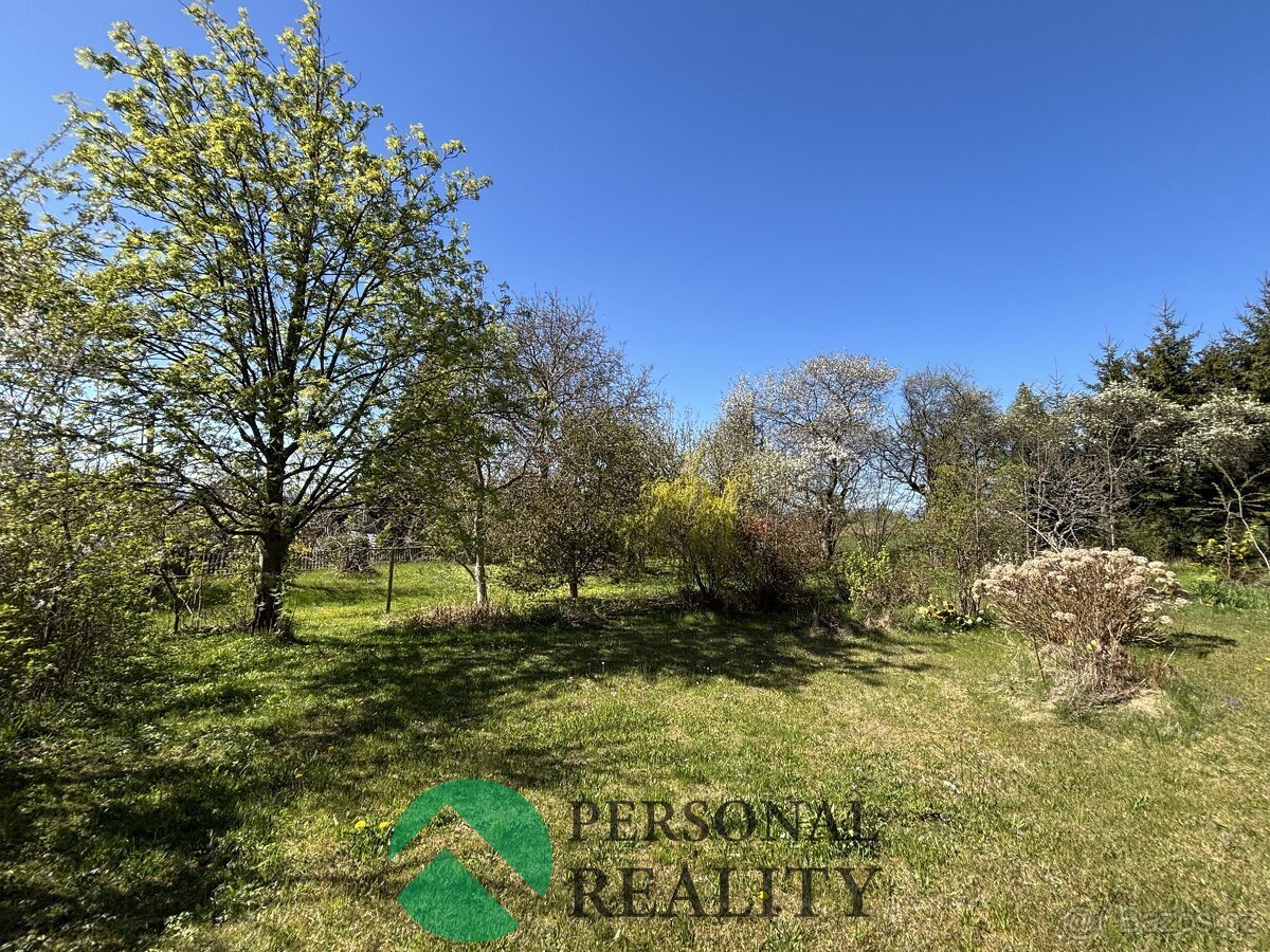 Prodej pozemky pro bydlení 2 309 m², Třebihošť - Zvičina