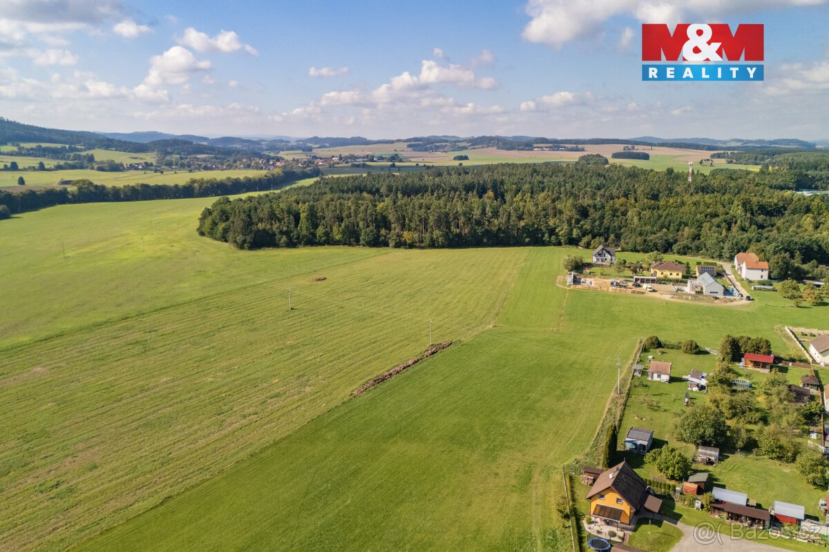 Prodej pozemku k bydlení, 8072 m², Katovice