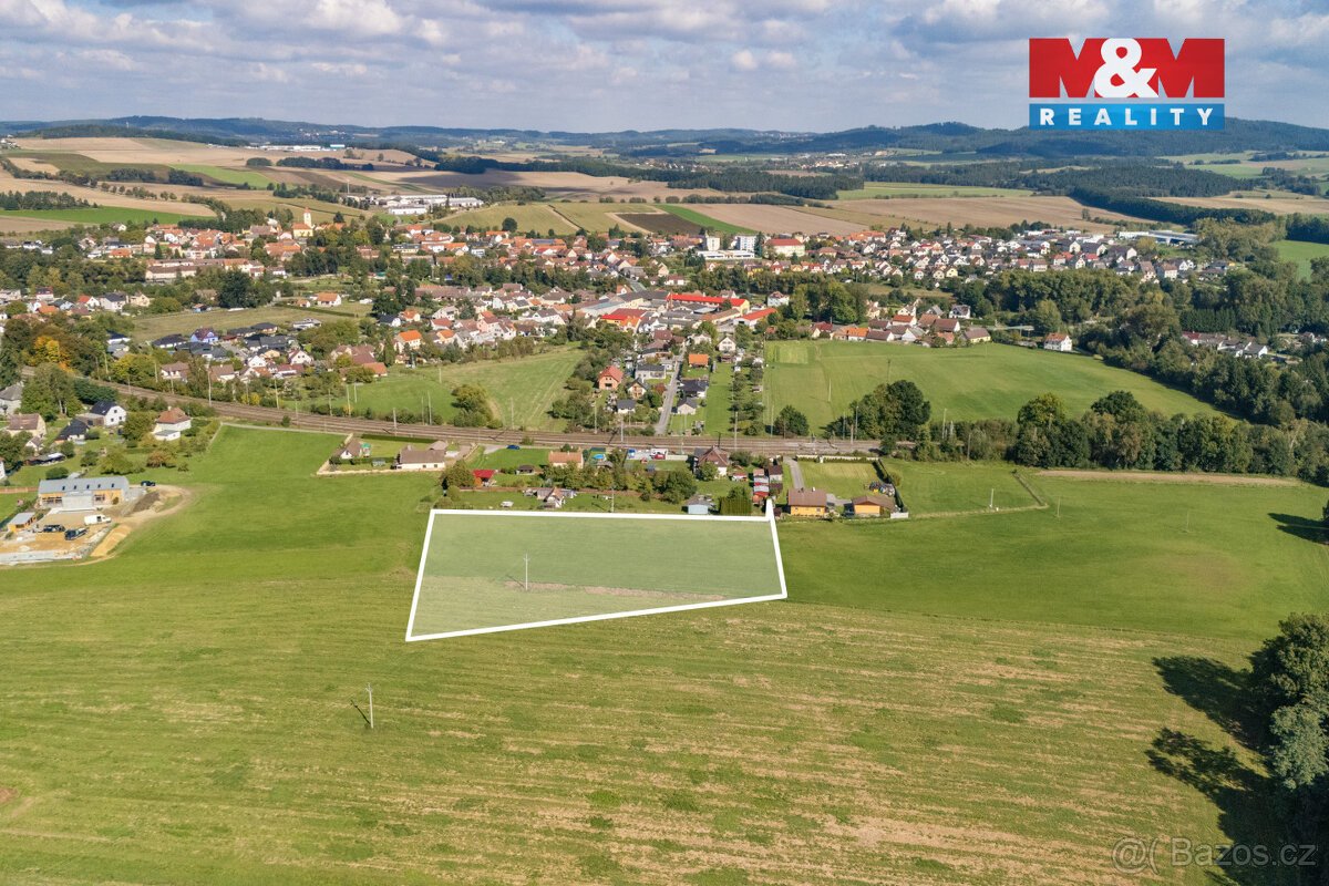 Prodej pozemku k bydlení, 8072 m², Katovice