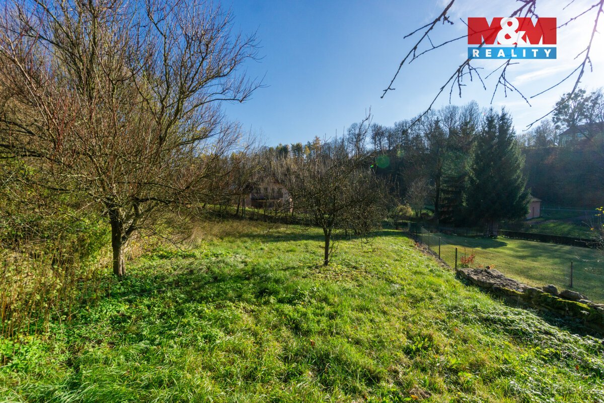 Prodej pozemku k bydlení, 888 m², Chmelík
