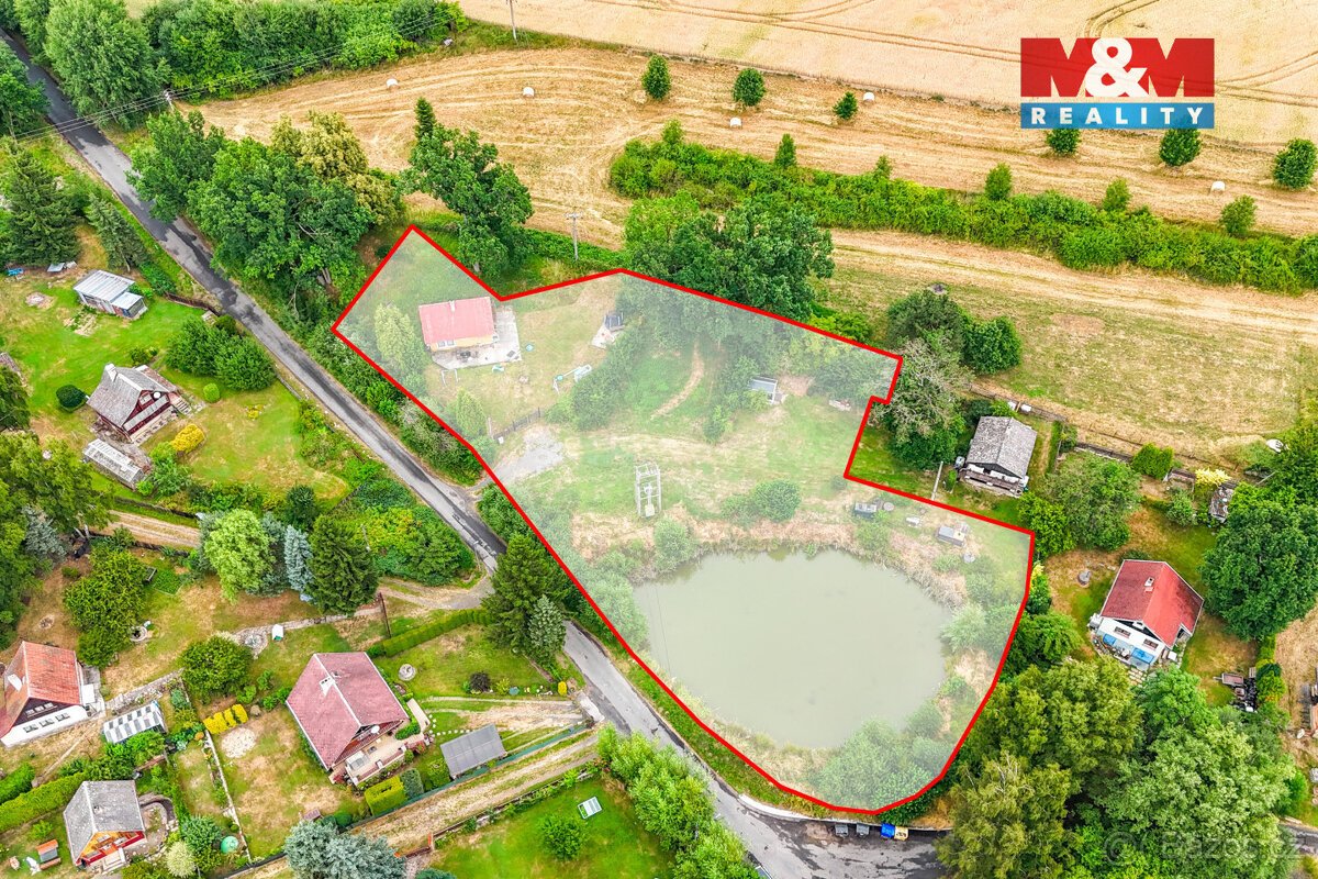 Prodej komerčního pozemku, 3265 m², Cheb