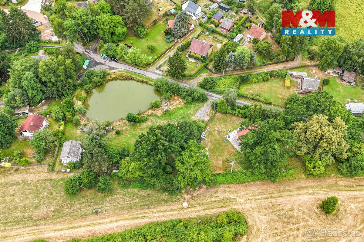 Prodej komerčního pozemku, 3265 m², Cheb