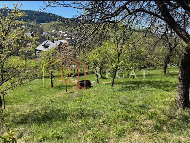 Prodej st. pozemků ve Študlově u Val. Klobouk