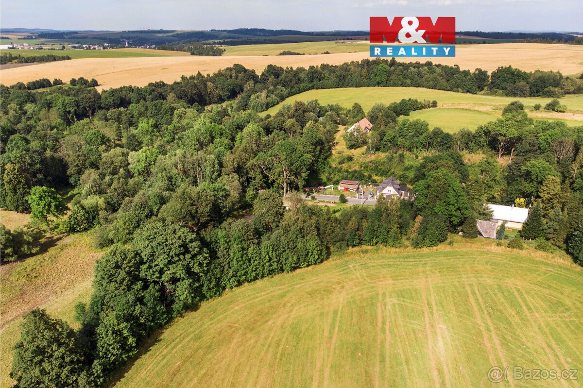 Prodej pozemku k bydlení, 2894 m², Dvorce