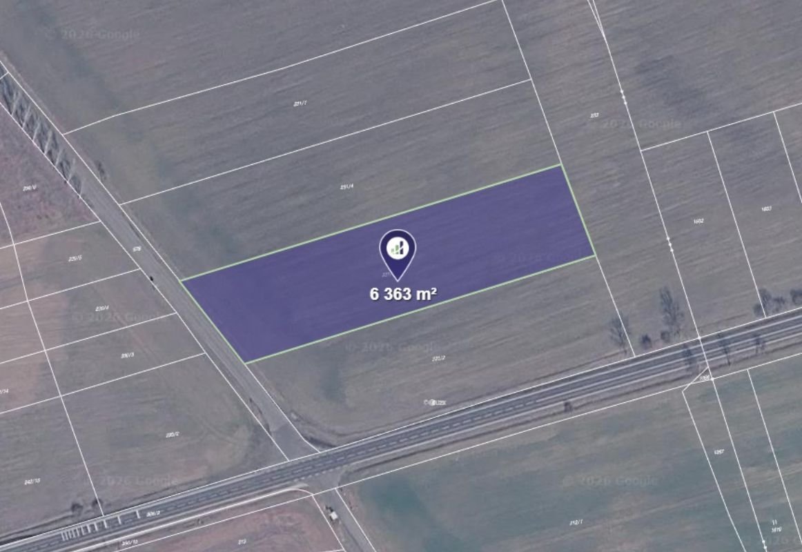 Prodej podílu 1/3 pole 2 121 m², Malíkovice