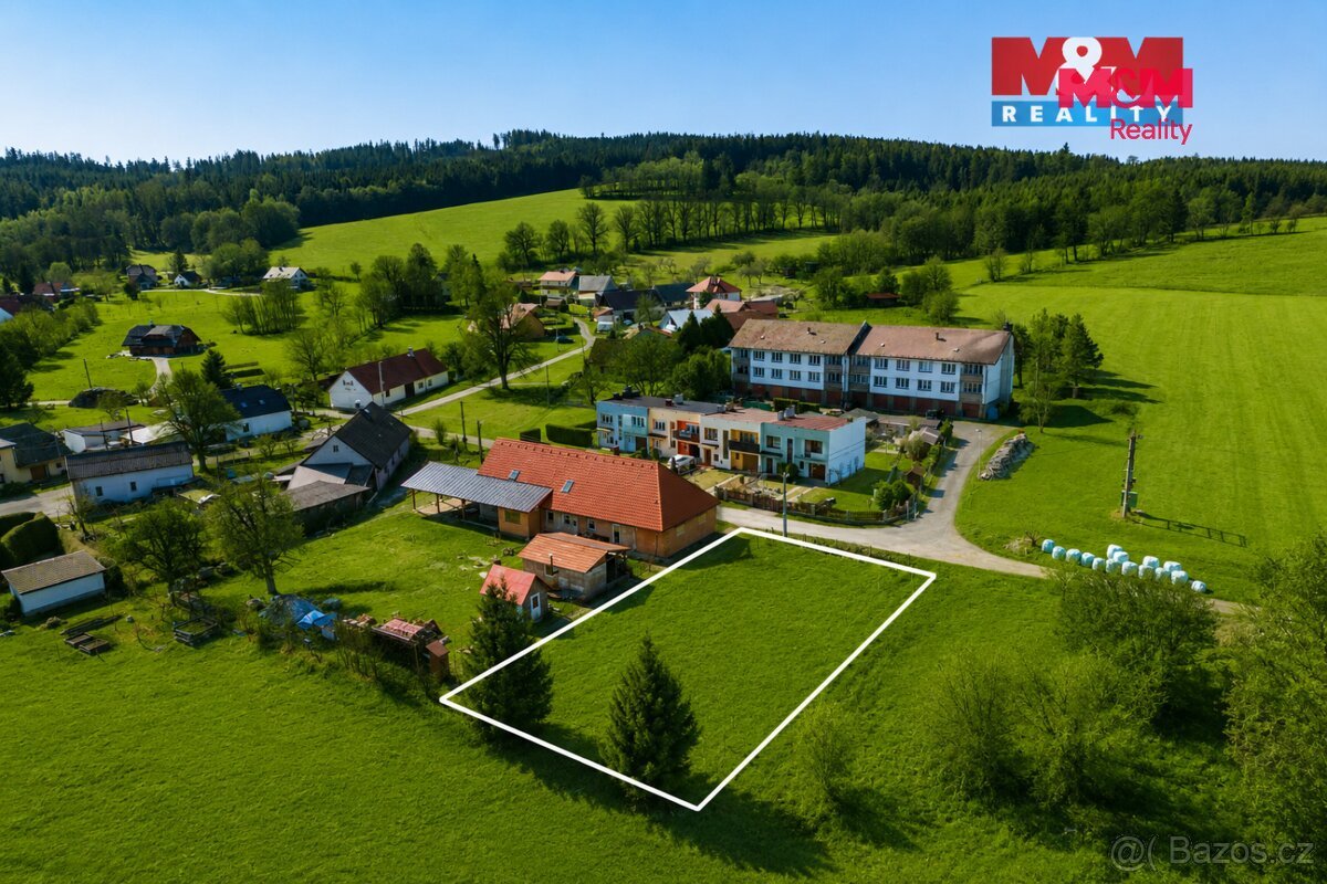 Prodej pozemku k bydlení, 764 m², Kolinec