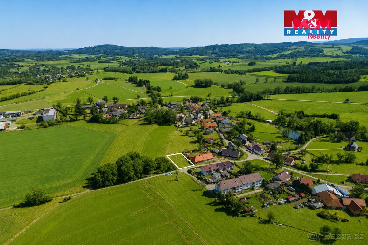 Prodej pozemku k bydlení, 764 m², Kolinec