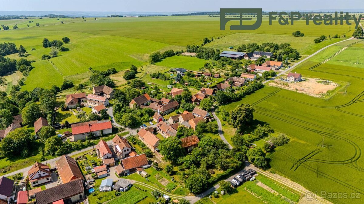 Prodej stavebního pozemku,974m2, Zádolí