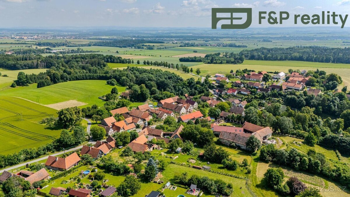 Prodej stavebního pozemku,974m2, Zádolí