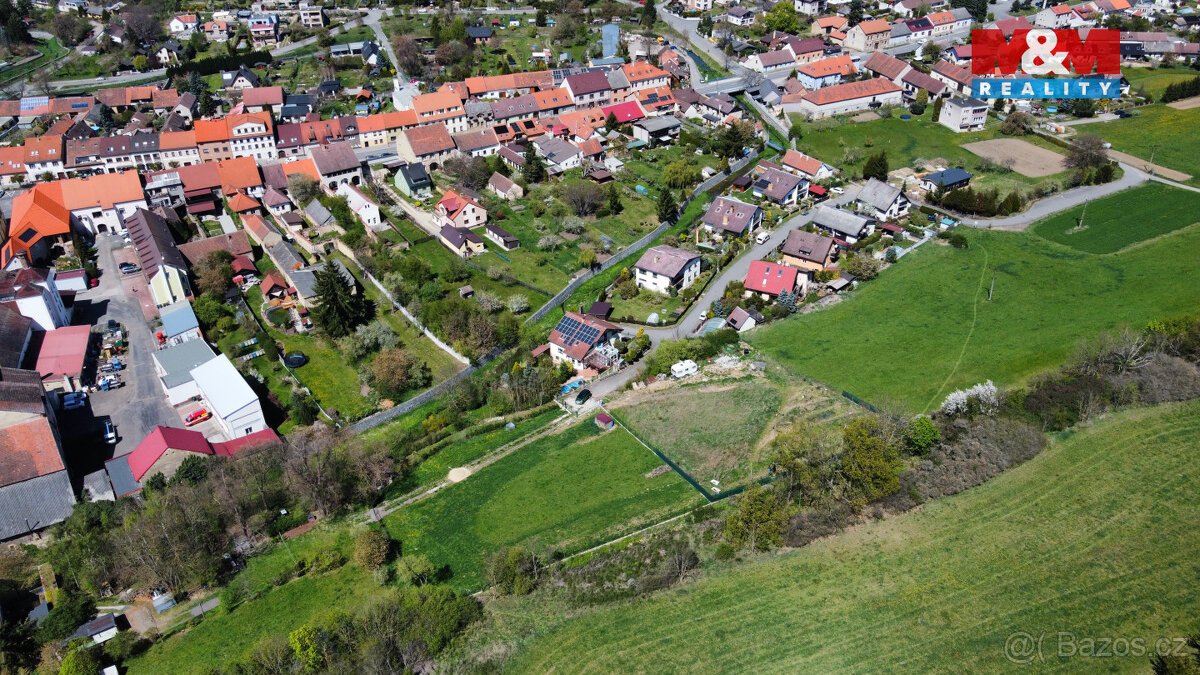Prodej pozemku k bydlení, 2091 m², Žebrák