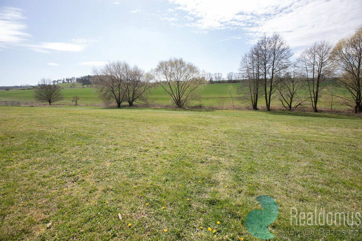 Prodej, stavební pozemek, 1892 m2, Myslíč, Benešov u Prahy