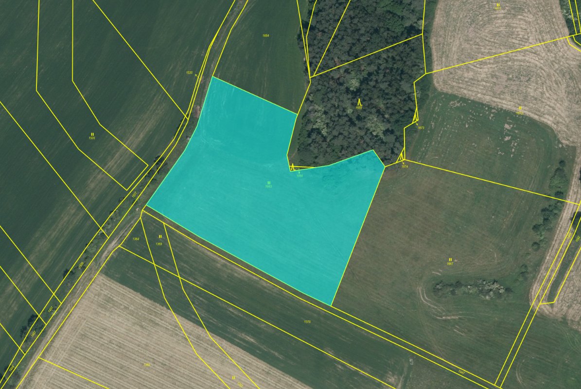 Prodej uceleného souboru polí 90 581 m², 49 Kč/m2, Čelivo