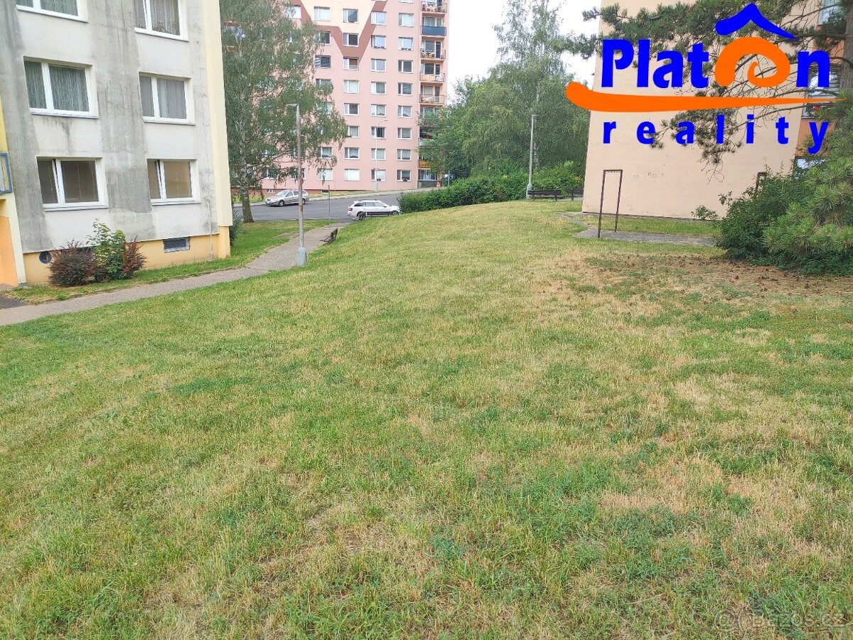 Prodej pozemkových parcel, UL - Stříbrníky