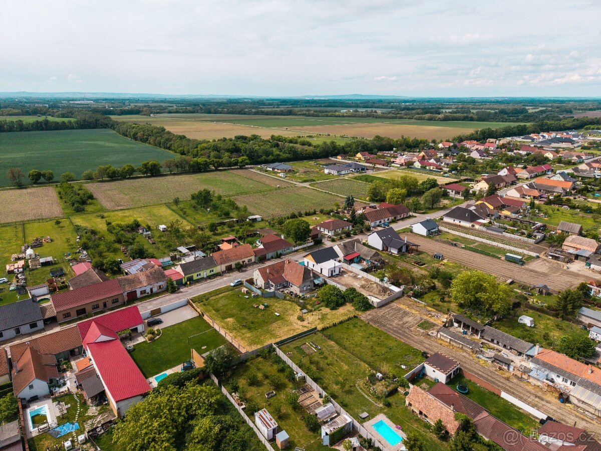 Stavební pozemek na Znojemsku, HRABĚTICE