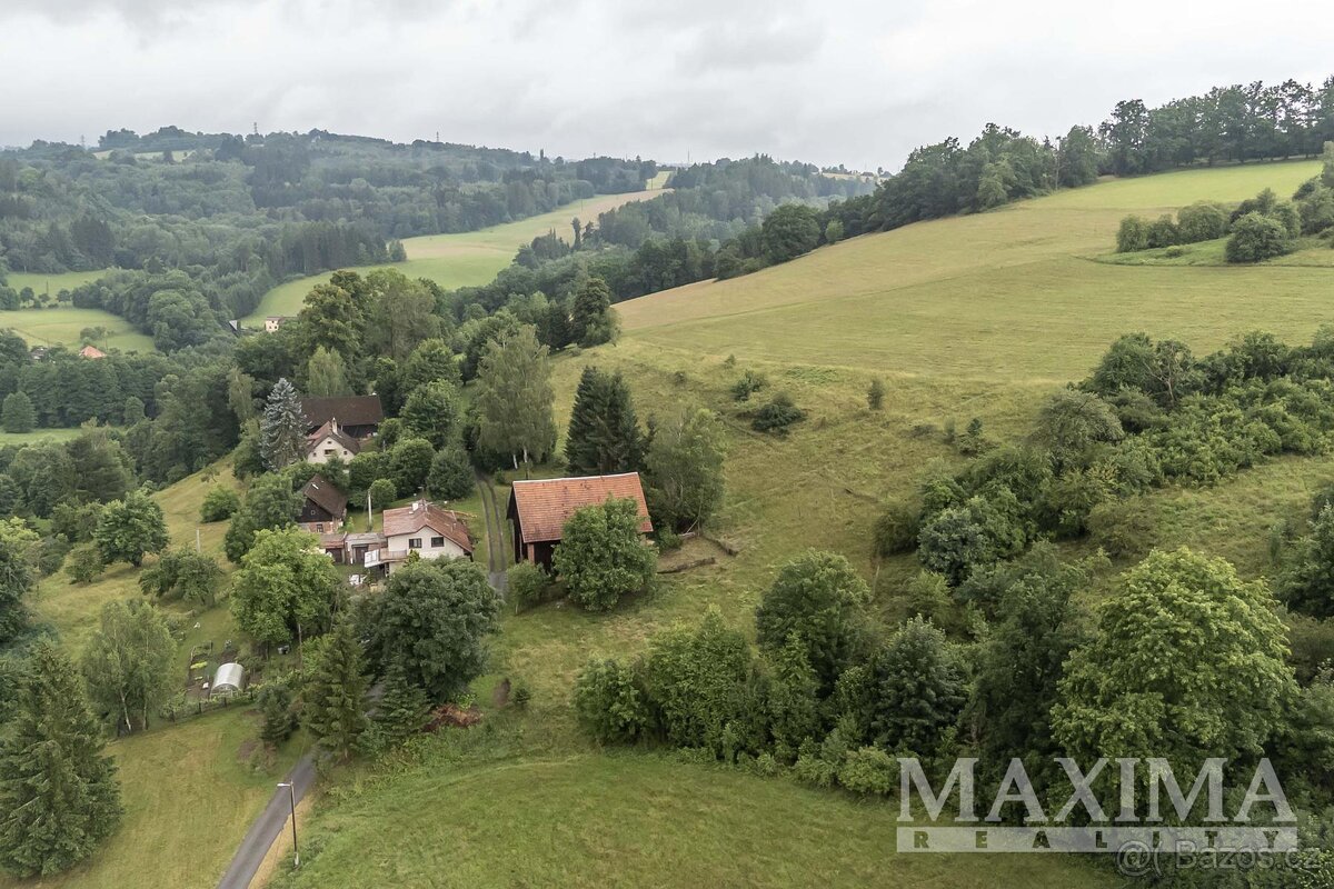 Pozemek  o ploše 4517 m2 - Slaná, Bořkov