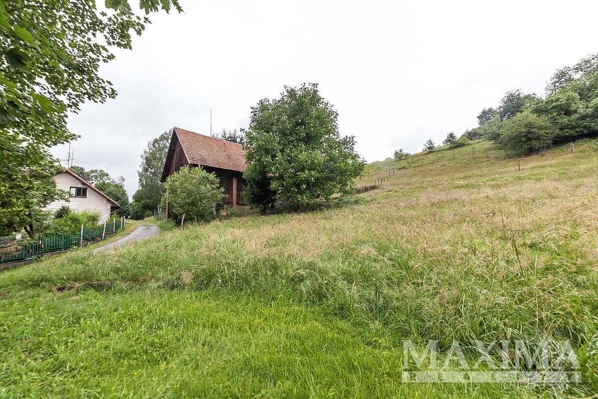 Pozemek  o ploše 4517 m2 - Slaná, Bořkov