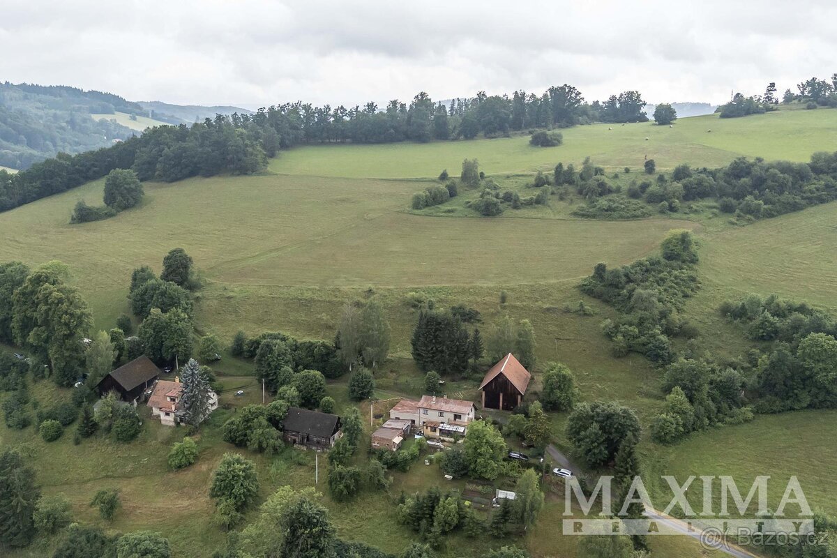 Pozemek  o ploše 4517 m2 - Slaná, Bořkov