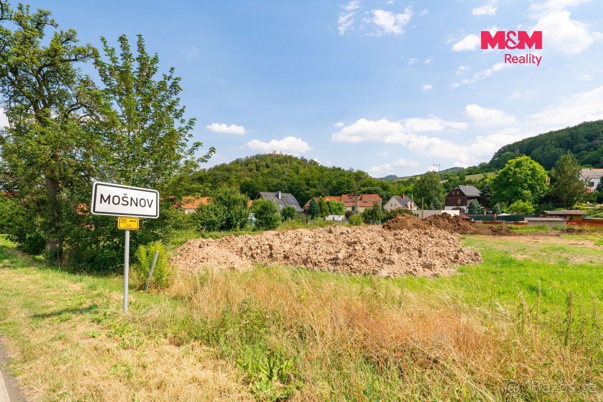 Prodej pozemku k bydlení v Bžanech