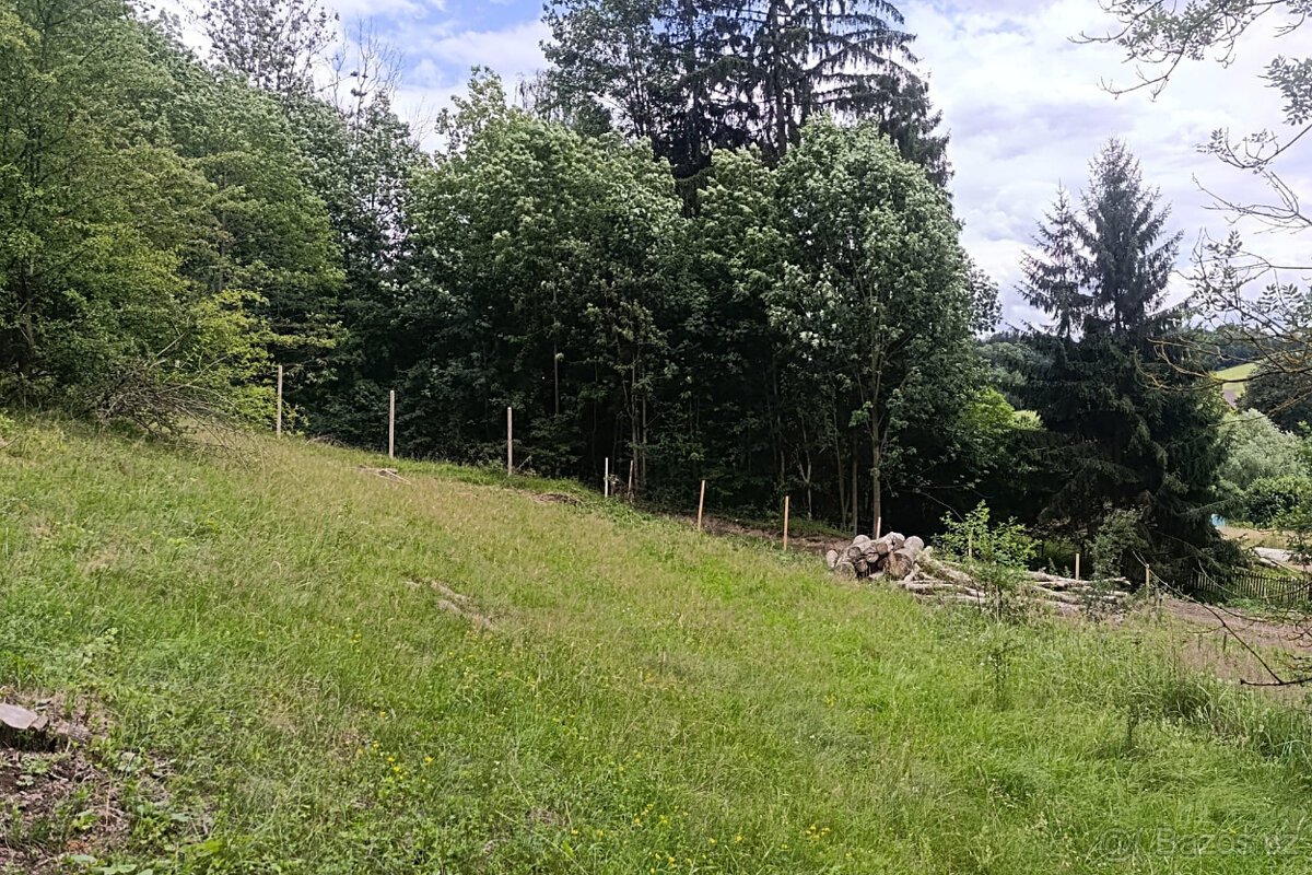 Stavební pozemek 624 m² v Novém Studenci |