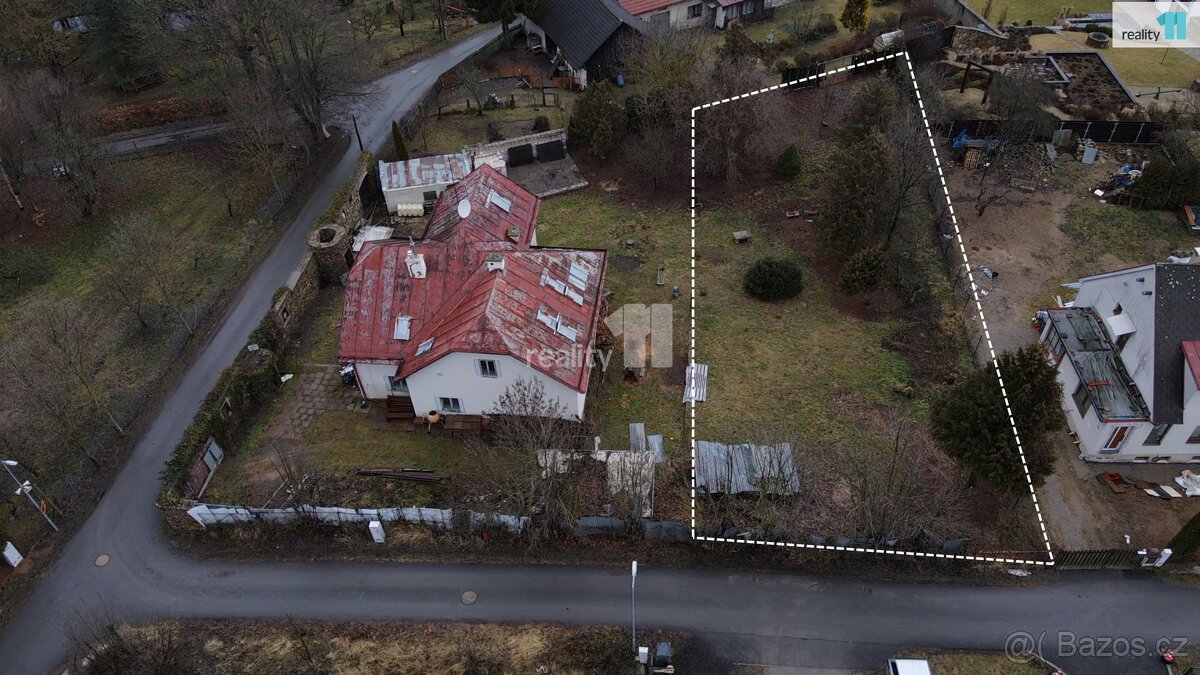 Prodej pozemku 867m2, Smrčná, Jihlava