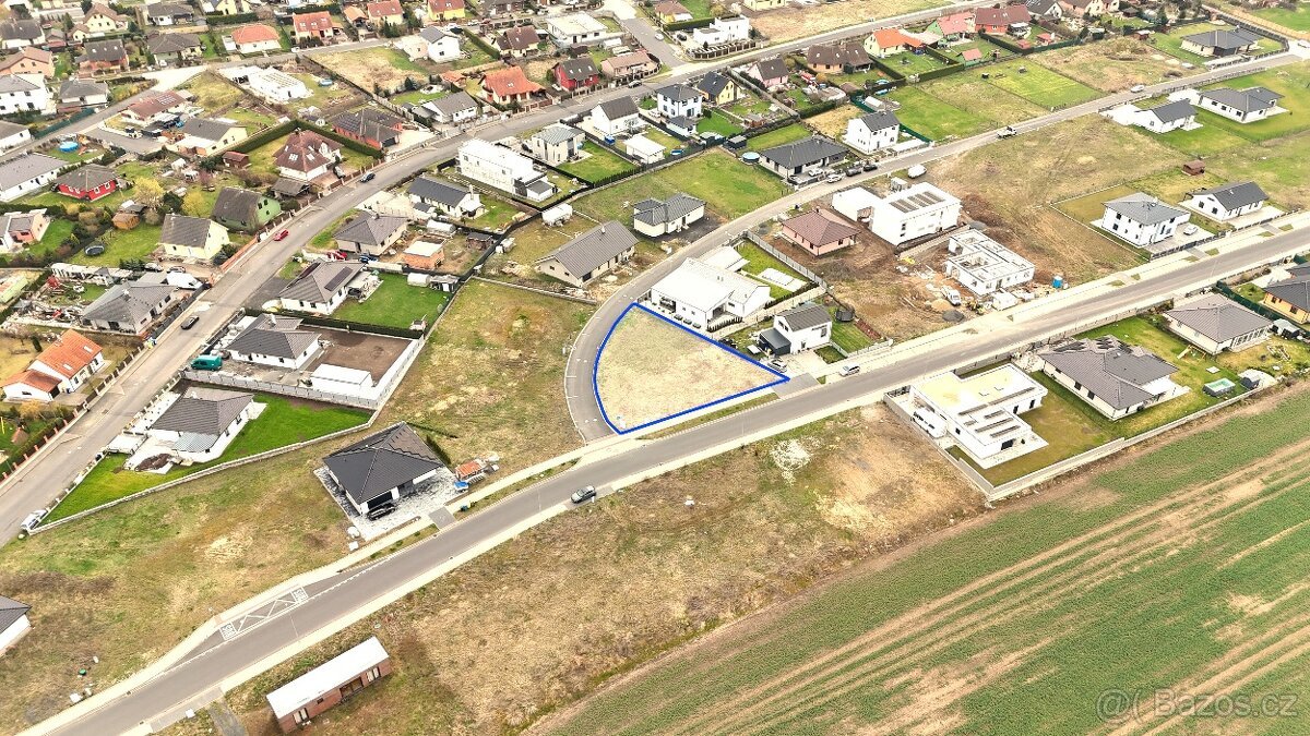 Stavební pozemek 828 m² – Cheb, Zlatá louka | kompletní sítě