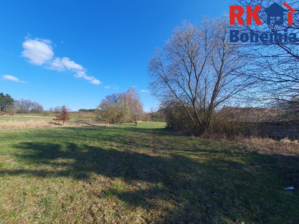 Stavební pozemek 608 m2, Libčice, Nový Knín