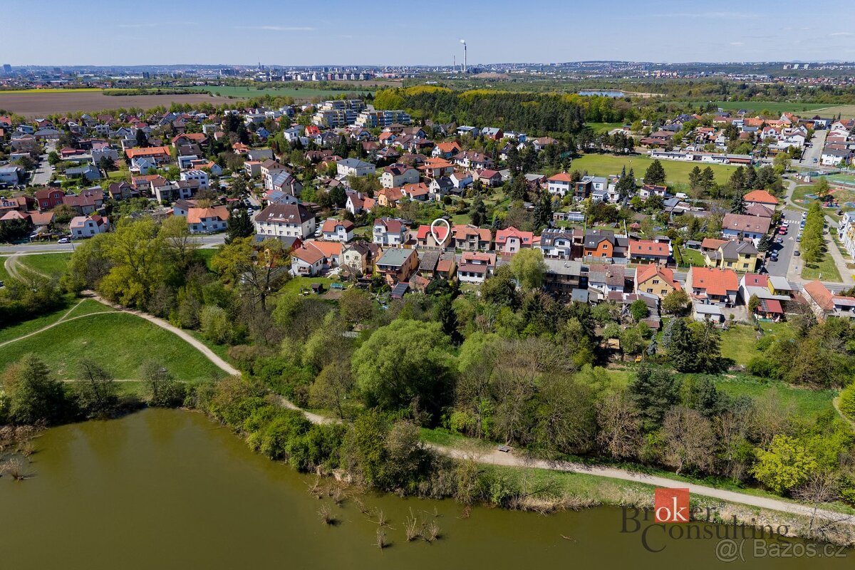 Prodej, pozemky/bydlení, 729 m2, Dubeč , Praha 10 [ID 85512]