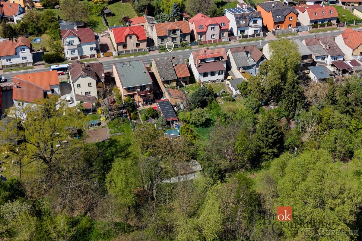 Prodej, pozemky/bydlení, 729 m2, Dubeč , Praha 10 [ID 85512]