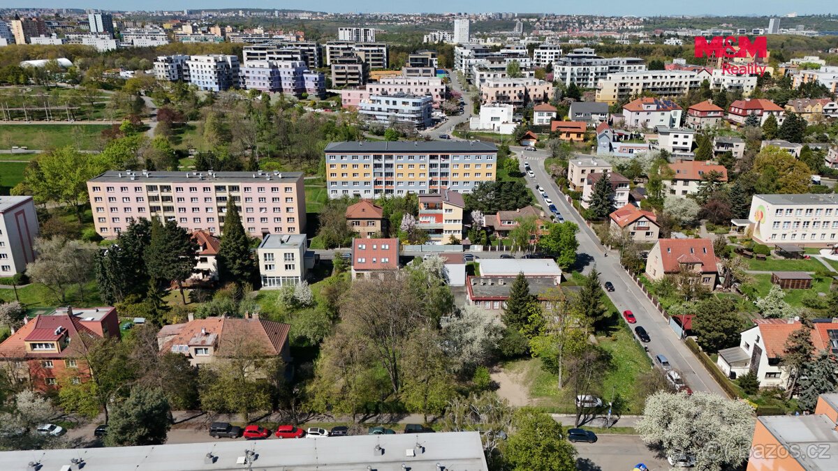 Prodej pozemku k bydlení, 591 m², Praha, ul. Troilova