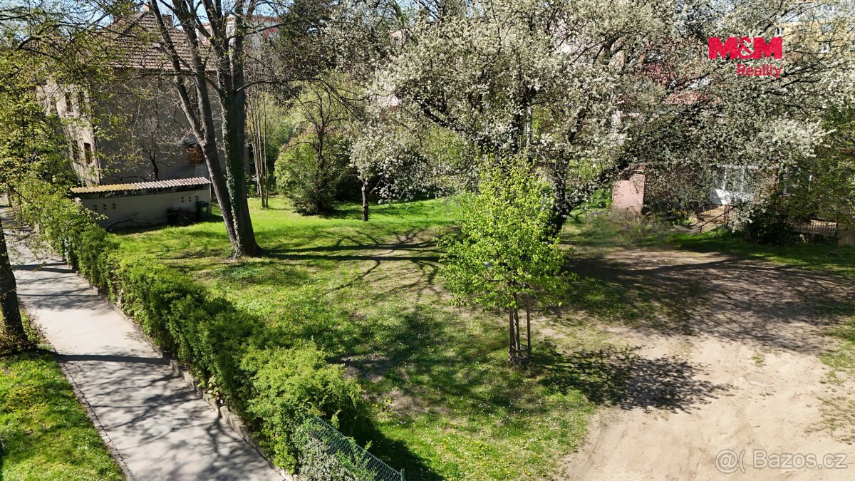 Prodej pozemku k bydlení, 591 m², Praha, ul. Troilova