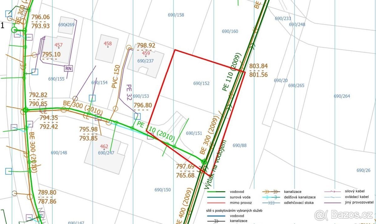 Plně zasíťovaný pozemek s výhledem na jezero - Horní Planá