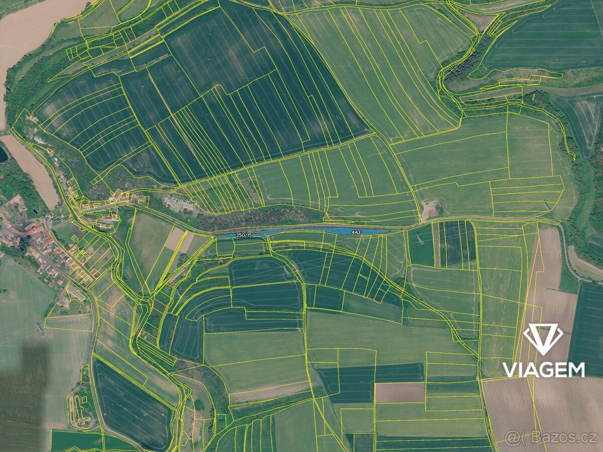 Pole 4 369 m², Podíl 9 % o výměře 410 m²