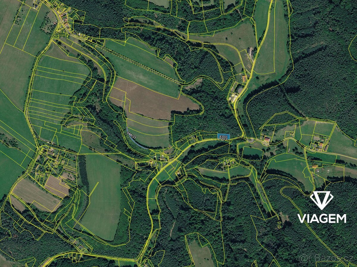 Zahrada 1 829 m², Podíl 33 % o výměře 610 m²