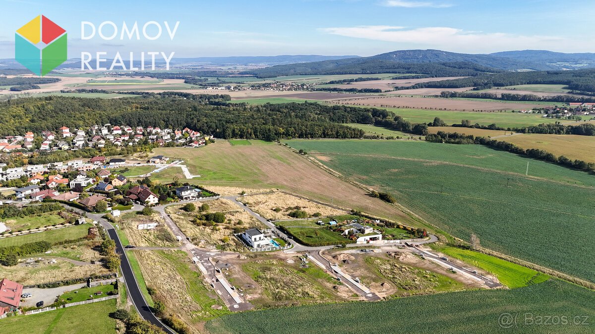 Pozemek s krásným  výhledem, Hořovice