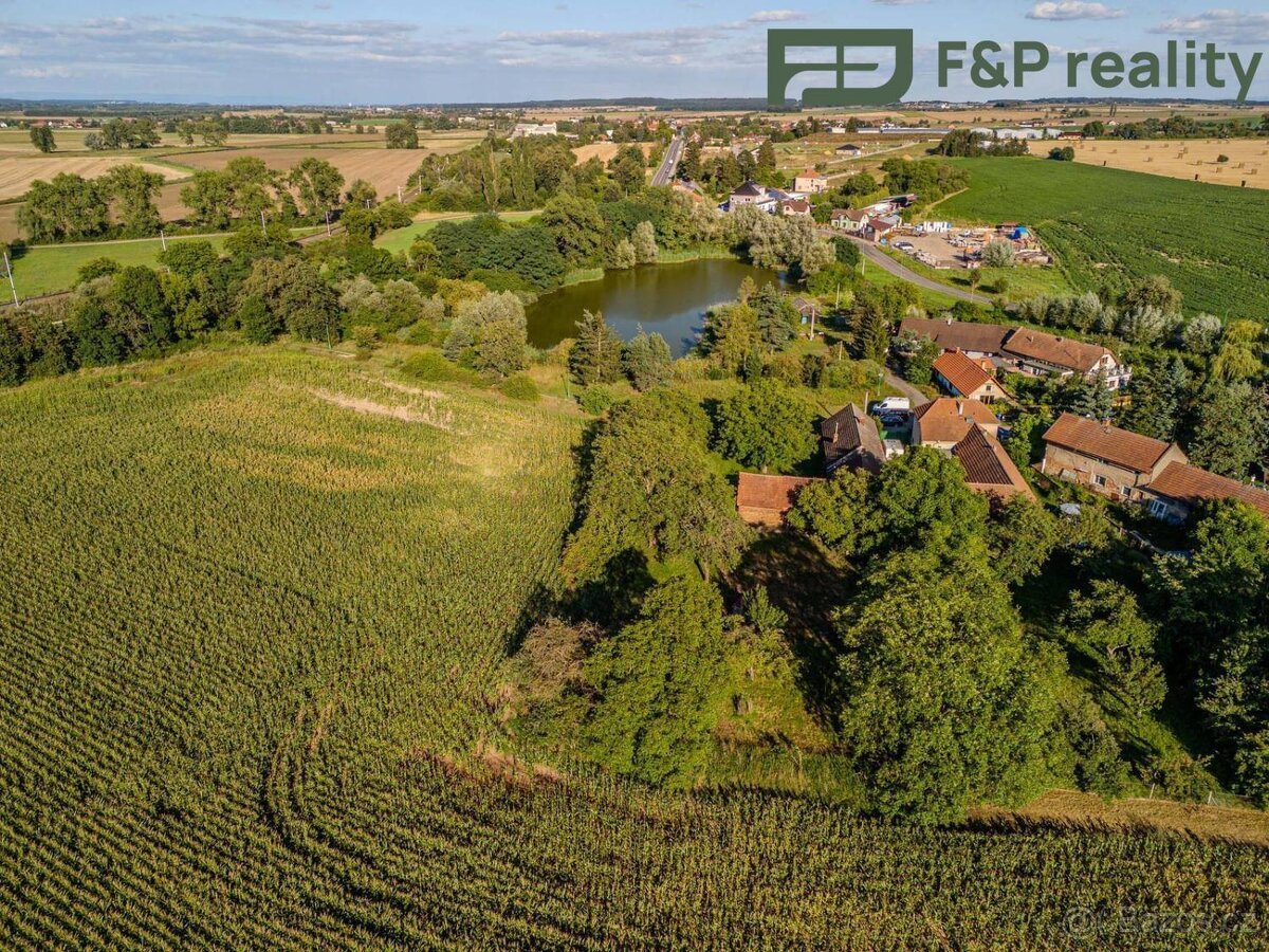 Prodej stavebního pozemku, 1408m2, Chlumec nad Cidlinou