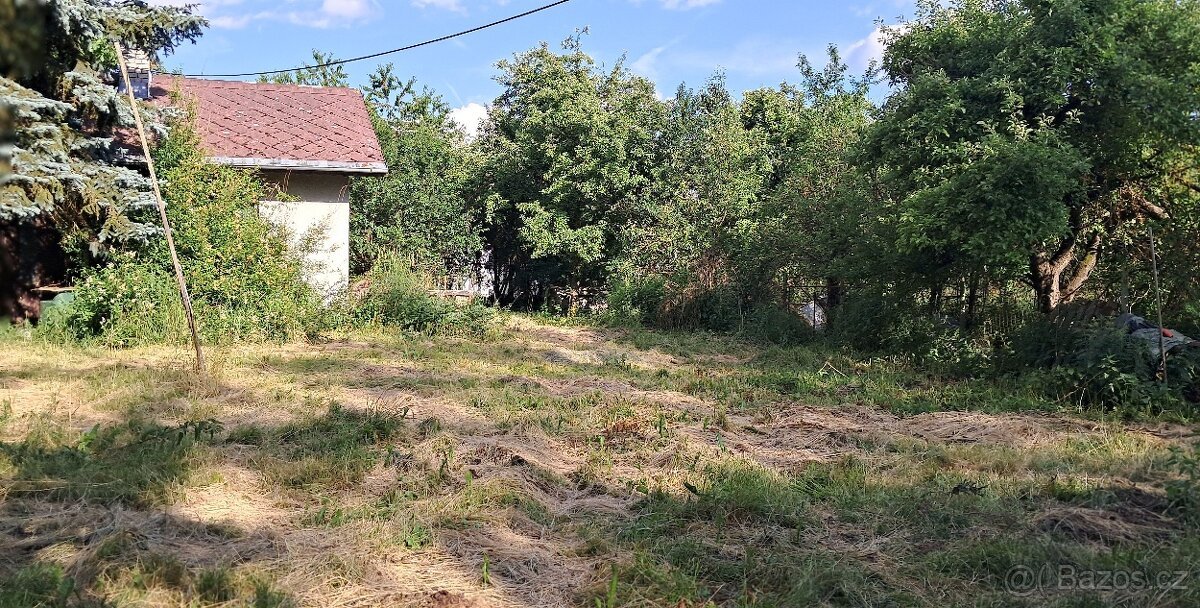 Exkluzívní stavební pozemek u Mariánských Lázní