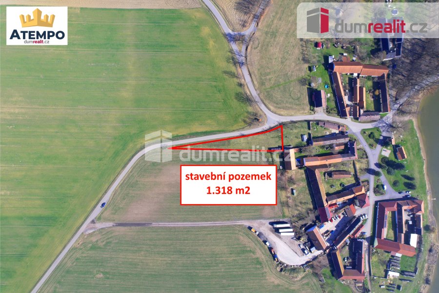 K prodeji, stavební pozemek o celkové výměře 1.318 m2, obec 